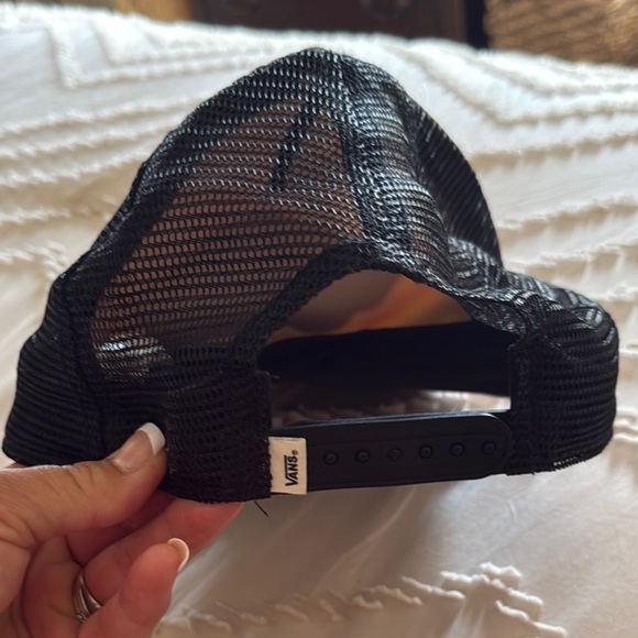 Vans Off the Wall American Flag Hat Stars and Stripes Adjustable, mesh back - Picture 3 of 10